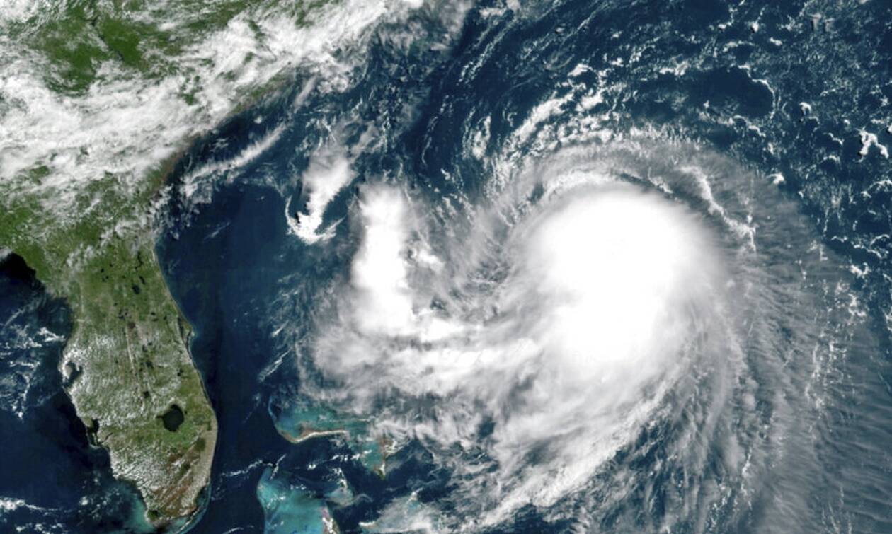 Συναγερμός στις ΗΠΑ: Πλησιάζει τις ανατολικές ακτές η τροπική καταιγίδα «Χένρι»