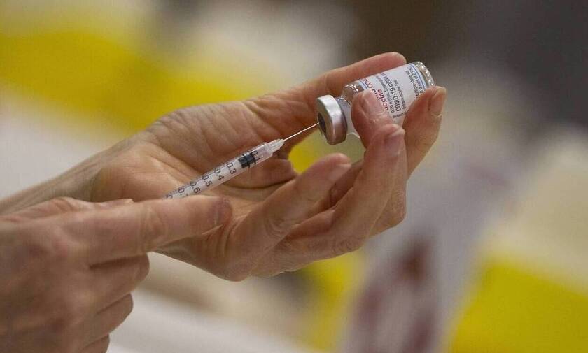Κορονοϊός - Ισραήλ:  Η τρίτη δόση του εμβολίου της Pfizer βελτίωσε σημαντικά το επίπεδο προστασίας