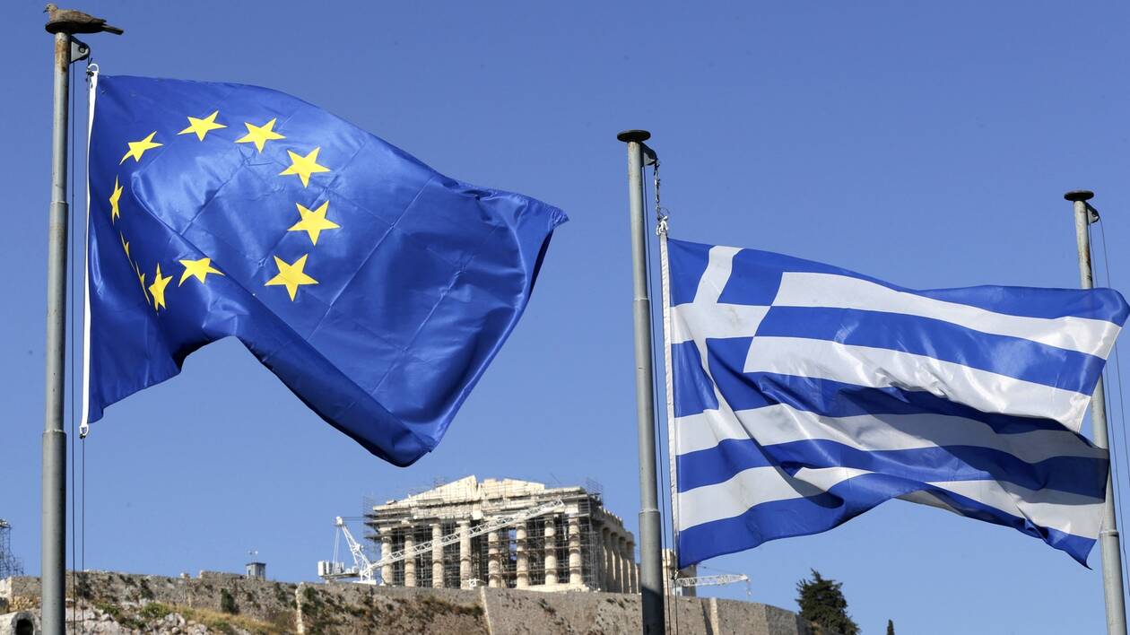 Συνεχίζουν και ισχύουν τα φορολογικά προνόμια της Ελλάδας για όσους Έλληνες εργάζονται στο εξωτερικό