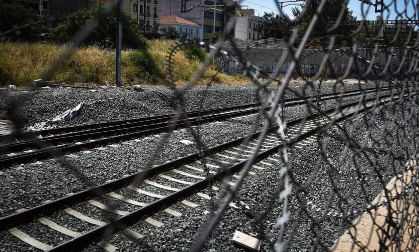 Σέρρες: Εκτροχιάστηκε τρένο - Μετέφερε πετρέλαιο