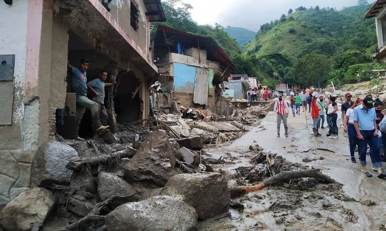 Βενεζουέλα: Οι καταρρακτώδεις βροχές στοίχισαν τη ζωή σε τουλάχιστον 20 ανθρώπους