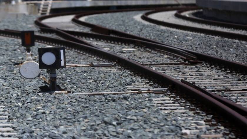 Τραγωδία - Νεκρός 36χρονος βοσκός: Παρασύρθηκε από τρένο που εκτελούσε το δρομολόγιο Λάρισα - Βόλος