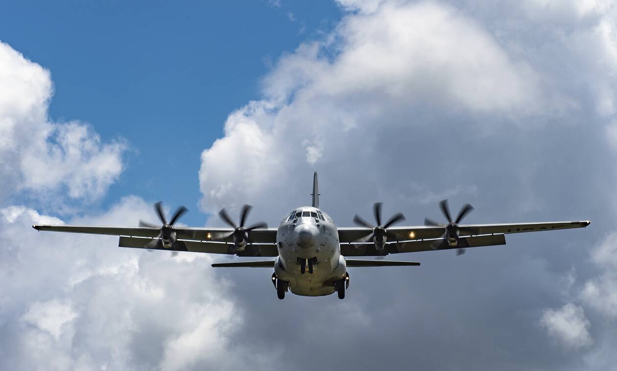 Συναγερμός στην Καμπούλ: «Αεροσκάφος της ιταλικής Πολεμικής Αεροπορίας δέχθηκε πυρά στο αεροδρόμιο»