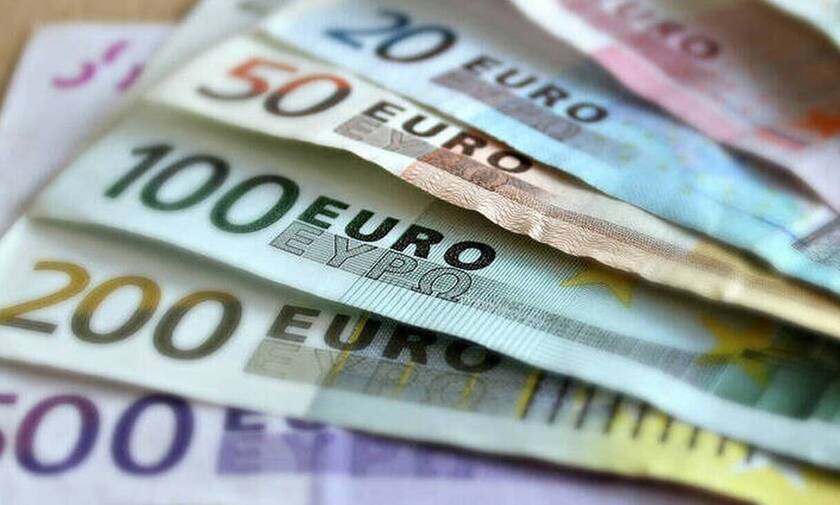 Πληρώνεται σήμερα το επίδομα των 534 ευρώ και ο μηχανισμός «ΣΥΝ-Εργασία» 