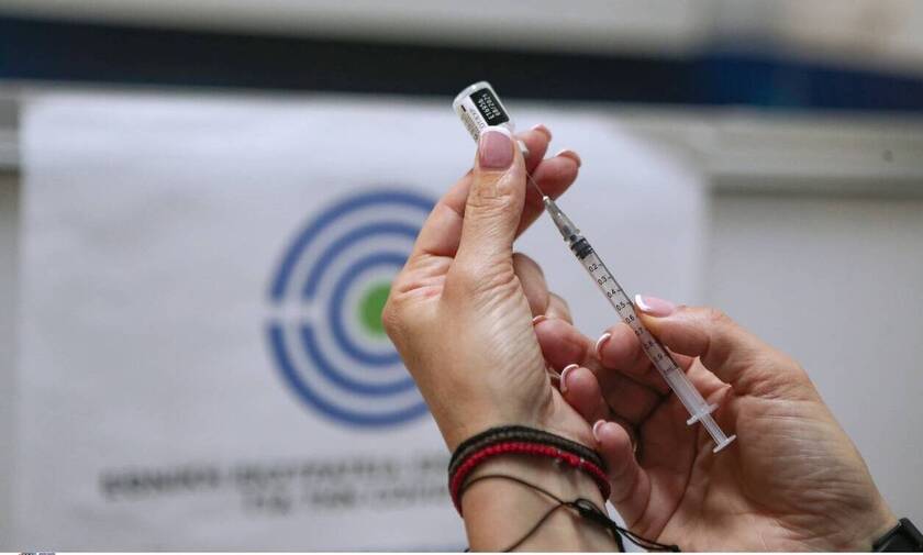 Κορονοϊός: Αυξάνονται οι νέοι που εμβολιάζονται - Πόσοι ανήλικοι «τσιμπήθηκαν» μέχρι σήμερα