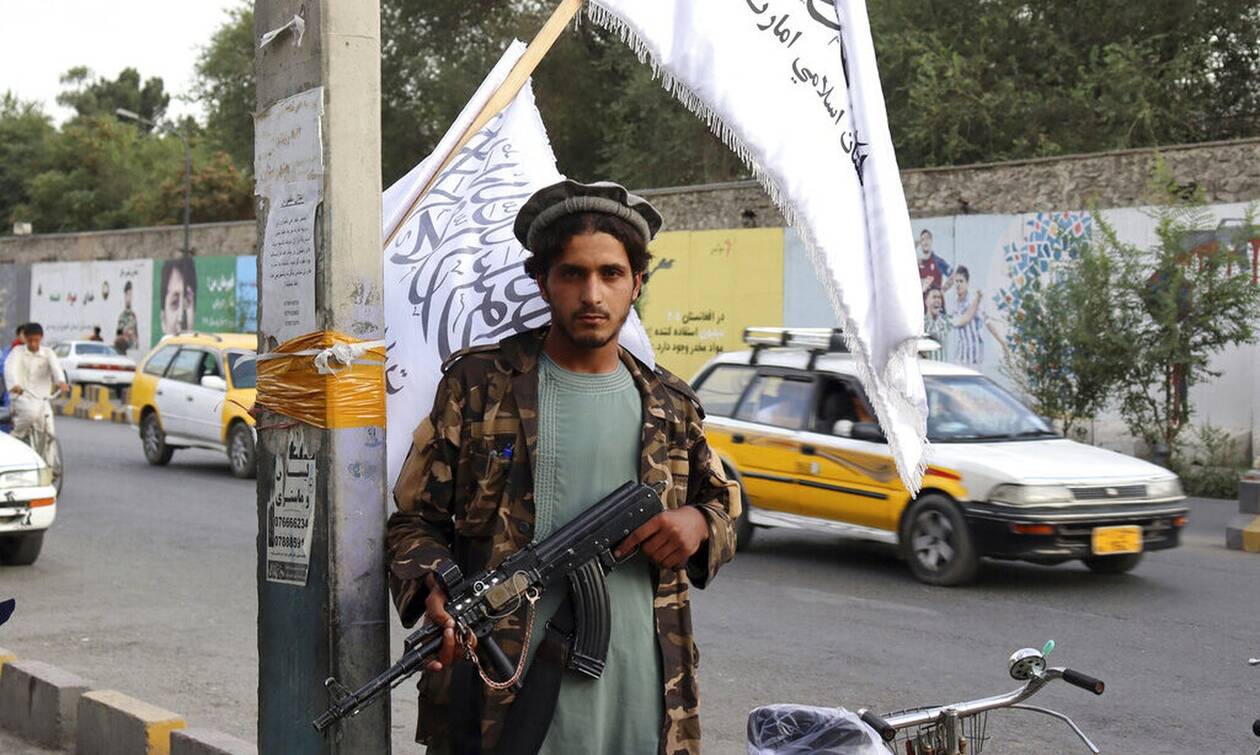 Πυρά στην Καμπούλ μετά την ανακοίνωση της αποχώρησης των τελευταίων στρατιωτικών των ΗΠΑ