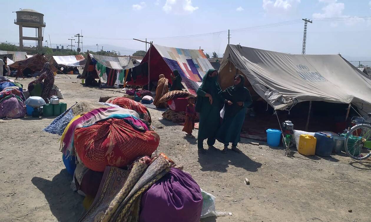 Αφγανιστάν: Μαζική φυγή Αφγανών προς τα σύνορα μετά το τέλος της επιχείρησης εκκένωσης