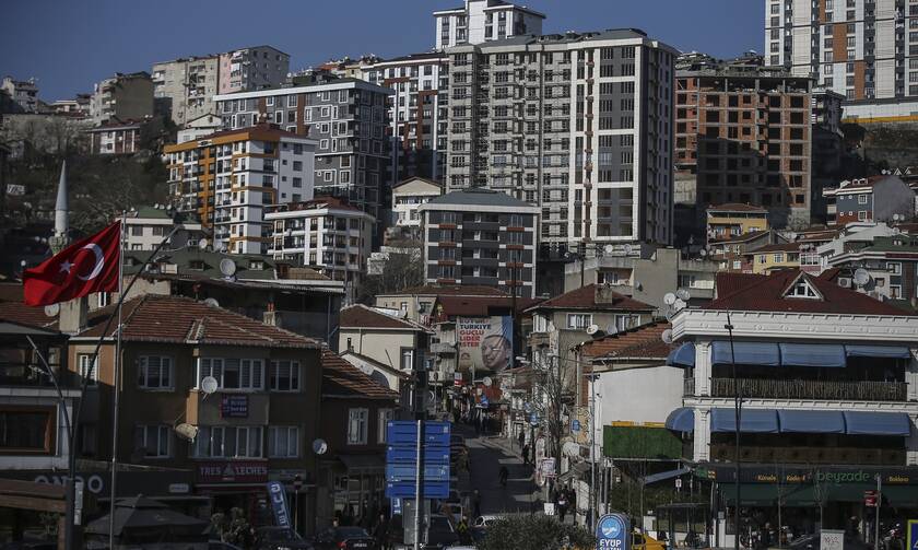 Τουρκία: Κορυφώνεται η οργή των πολιτών για τους εξευτελιστικούς μισθούς και τα «τσουχτερά» ενοίκια