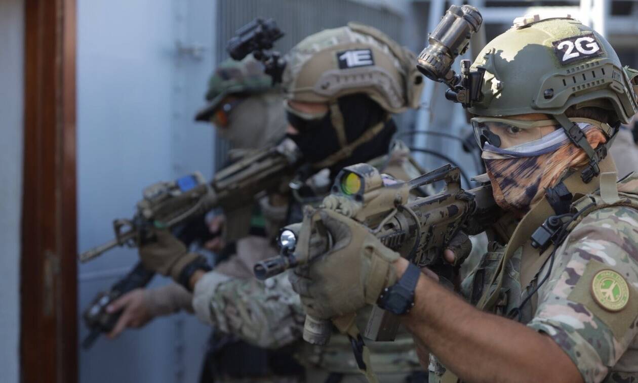 Κύπρος - Φωτογραφίες: Άσκηση της ΜΥΚ της Εθνικής Φρουράς με Αμερικανούς NAVY SEALS