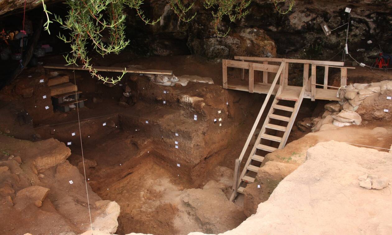 Μαρόκο: Εργαλεία «ραψίματος» 120.000 ετών ανακαλύφθηκαν σε σπήλαιο (photos)