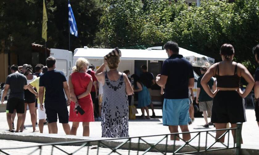 «Καμπανάκι» Σαρηγιάννη: Περιμένουμε αύξηση με πάνω από 4.000 κρούσματα την επόμενη εβδομάδα