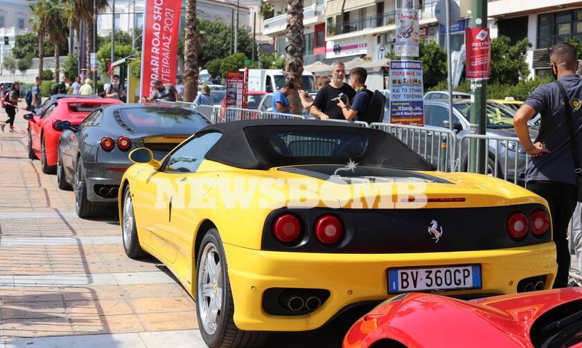 Γέμισε Ferrari ο Πειραιάς - Εντυπωσιακές εικόνες από τα υπερπολυτελή αυτοκίνητα