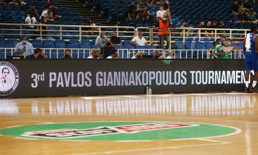 Τουρνουά «Παύλος Γιαννακόπουλος»: Χαμός στην είσοδο του Παναθηναϊκού στο ΟΑΚΑ (video)