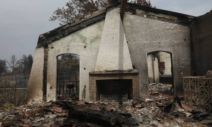 Φωτιές Εύβοια: Το μαύρο της φονικής καταστροφής έχει «στοιχειώσει» τις ζωές των κατοίκων