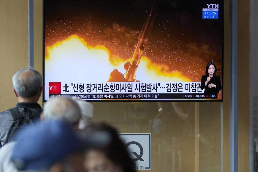 H στιγμή της εκτόξευσης πυραύλου στη Βόρεια Κορέα