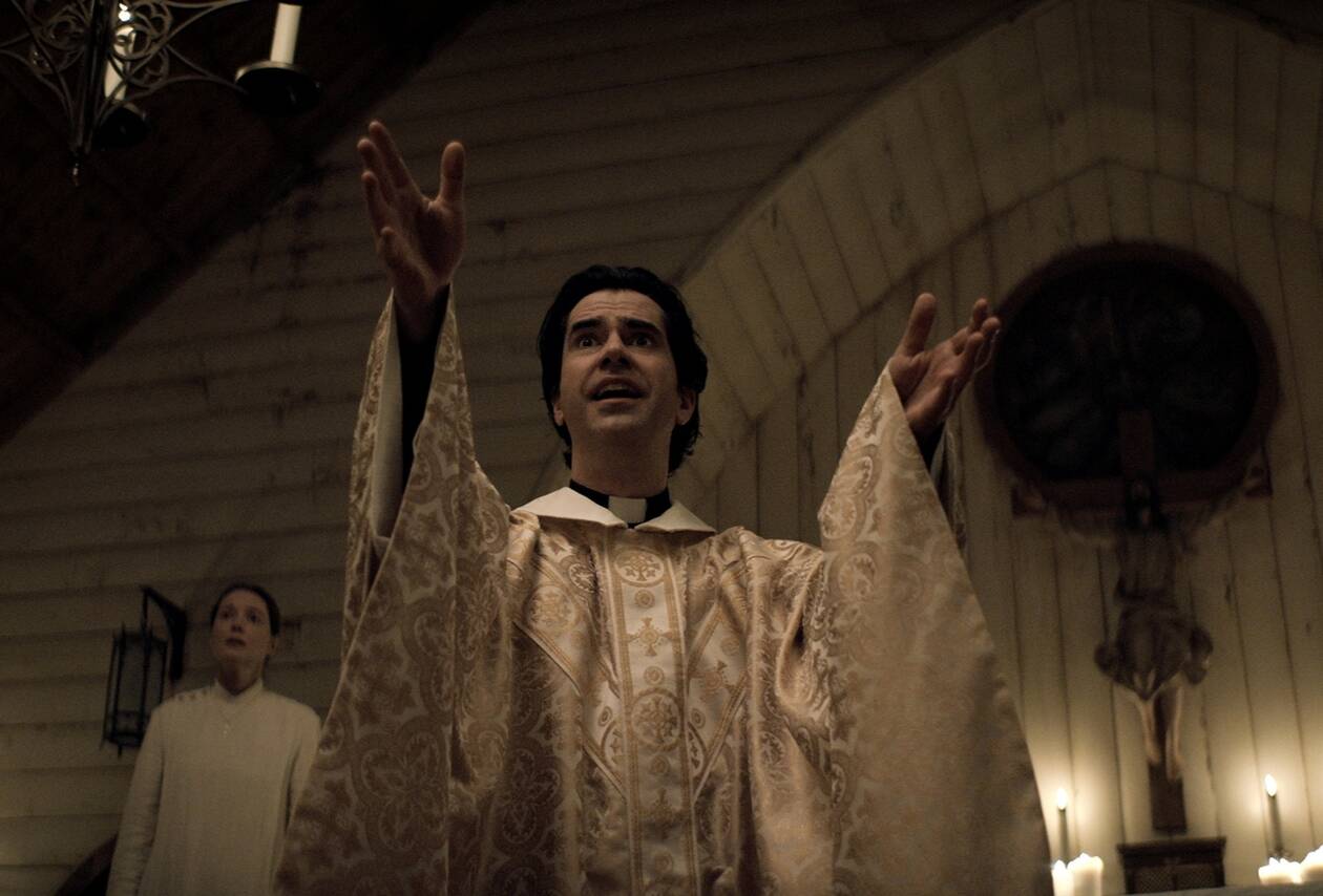 Midnight Mass: Έρχεται στο Netflix με τις ευλογίες του Στίβεν Κινγκ