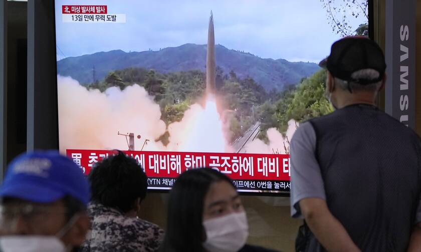 Eκτόξευση πυραύλου απο τη Βόρεια Κορέα
