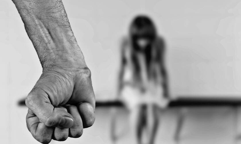 Θεσσαλονίκη σεξουαλική κακοποίηση αδερφές μητέρα καταγγελία