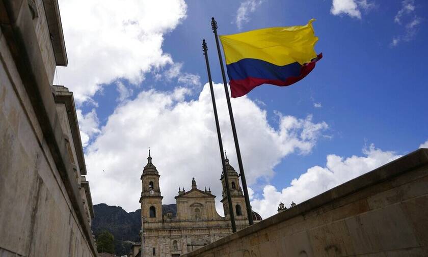 Κολομβία: Πρώην πρόεδρος της Γερουσίας καταδικάστηκε για συνέργεια με ακροδεξιούς παραστρατιωτικούς