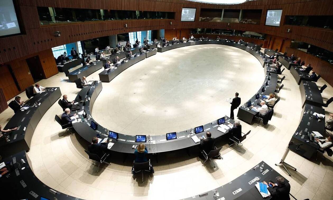 Eurogroup: Μετά τον εφησυχασμό, τώρα «τρέχει» για να αντιμετωπίσει την ακρίβεια