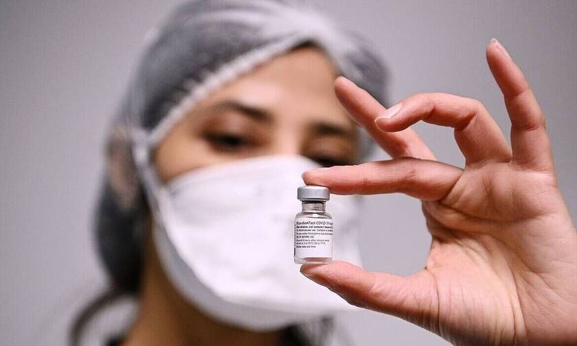 Κορονοϊός: Τα εμβόλια μειώνουν τον κίνδυνο μετάδοσης της παραλλαγής Δέλτα