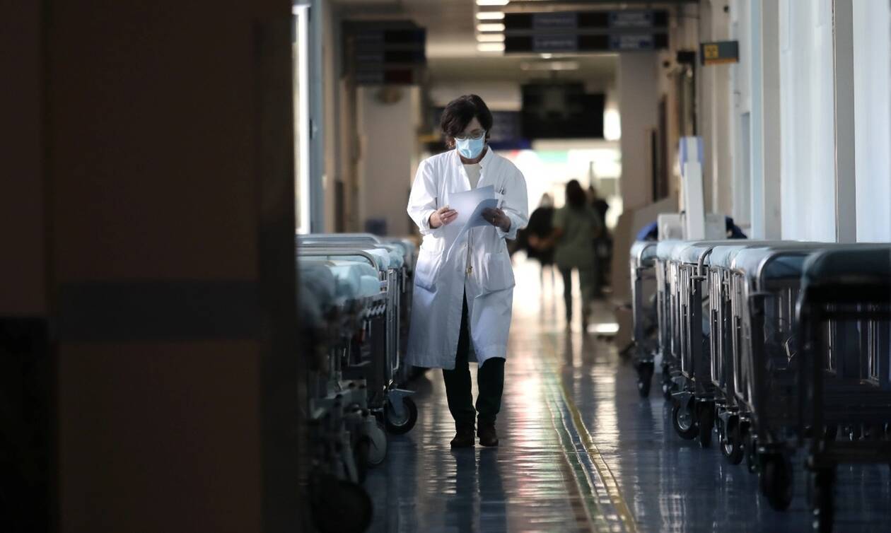 ΟΕΝΓΕ: «Άτυπη» covid κλινική στο νοσοκομείο Δράμας – Ένας παθολόγος για κλινικές και Επείγοντα