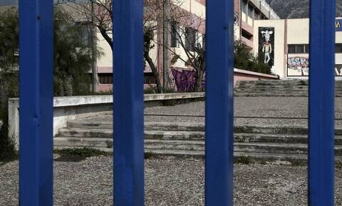 Κακοκαιρία «Αθηνά»: Κλειστά σήμερα Πέμπτη όλα τα σχολεία σε Κέρκυρα και Παξούς