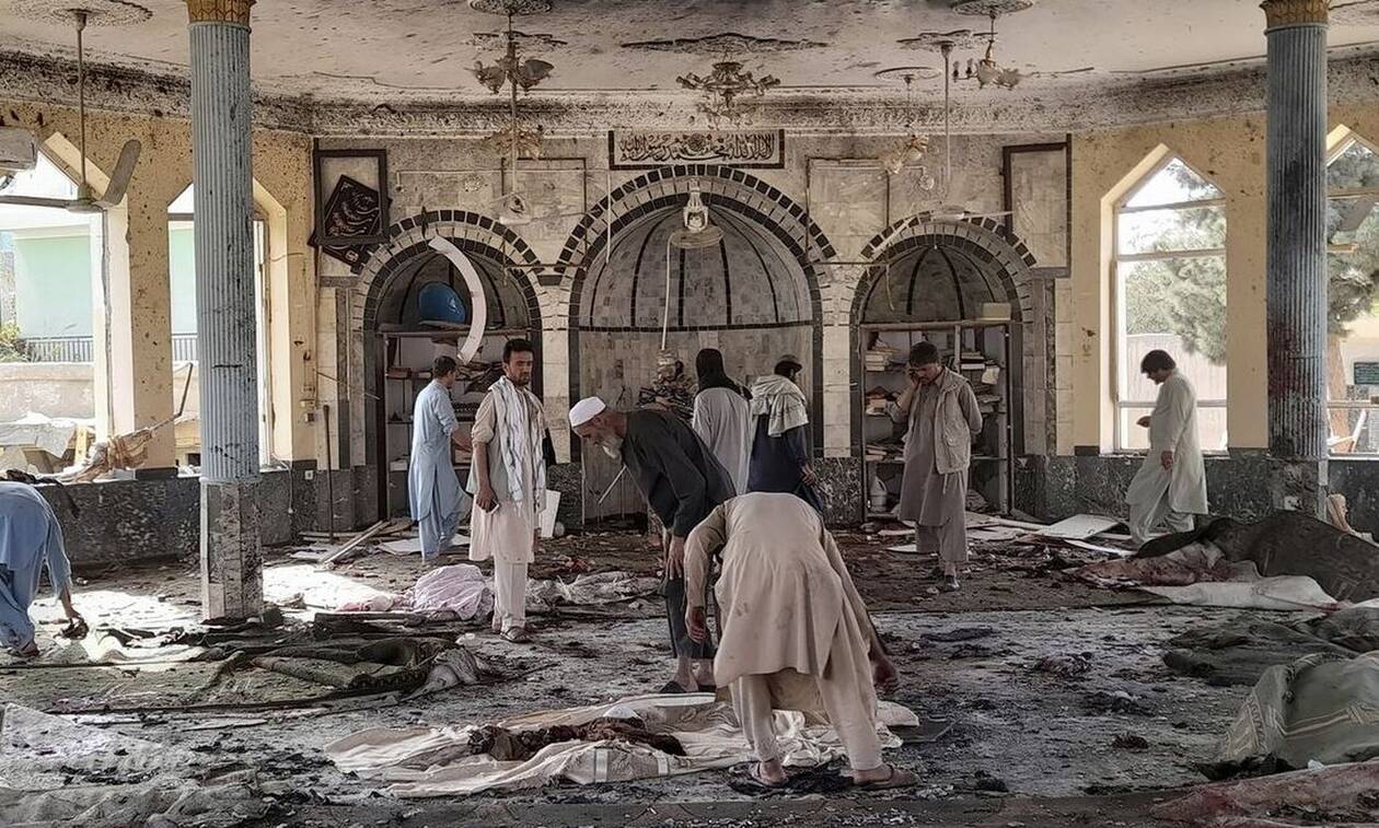 Αφγανιστάν: Το Ισλαμικό Κράτος ανέλαβε την ευθύνη της επίθεσης στο τζαμί - Δεκάδες οι νεκροί