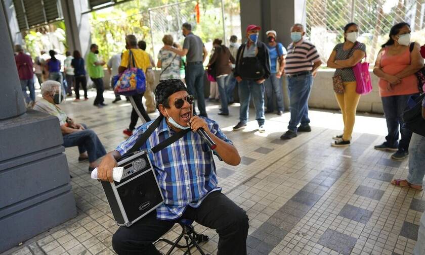 Κορονοϊός- Βενεζουέλα: Εγκαθιστά «φωτεινούς σηματοδότες» σε εστιατόρια και δημόσιους χώρους