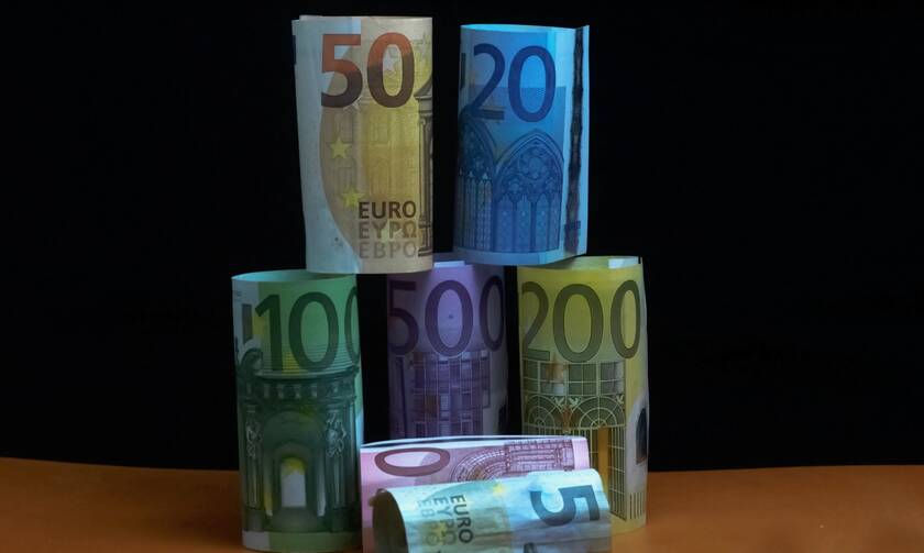 ευρώ/χρήματα