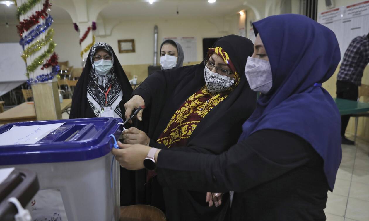 Ιράκ: Άνοιξαν οι κάλπες για τις εκλογές, ένα τεστ για το δημοκρατικό σύστημα της χώρας