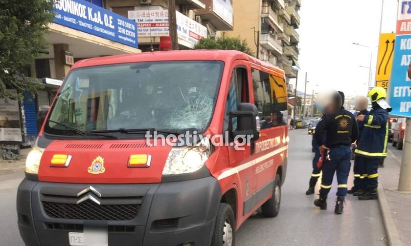 Θεσσαλονίκη: Παράσυρση πεζού από όχημα της Πυροσβεστικής