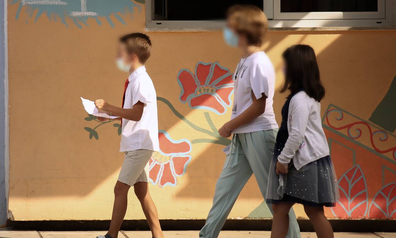Πατούλης για σχολεία στην Αττική: Δεν αποκλείεται να λειτουργήσει η απογευματινή βάρδια