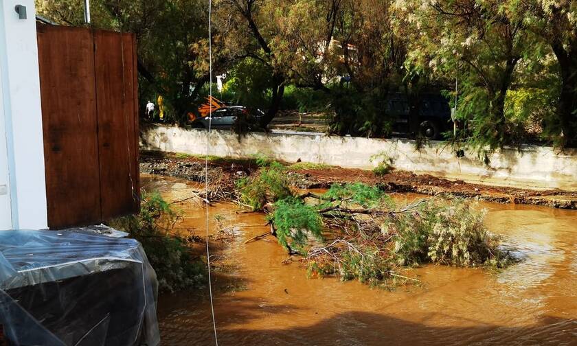 Μεγάλες καταστροφές προκάλεσε η κακοκαιρία στη νότια Εύβοια 