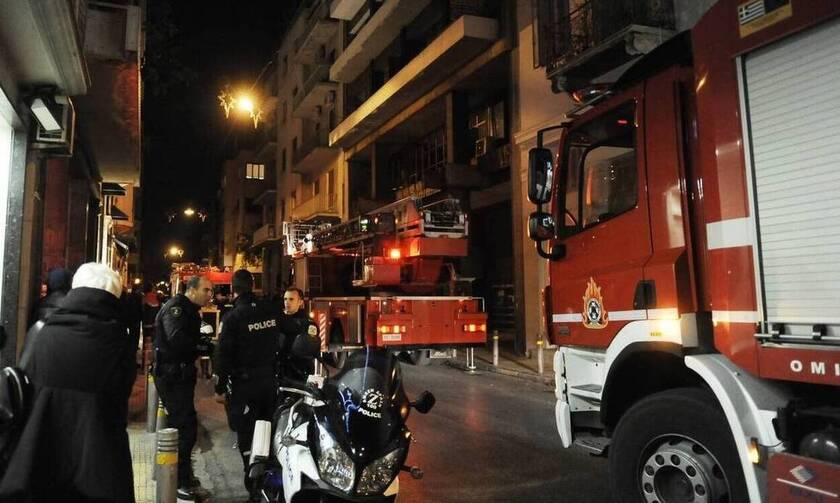 Θεσσαλονίκη: Φωτιά σε βιοτεχνία χαρτικών στο Κάτω Σχολάρι - Τέθηκε υπό πλήρη έλεγχο