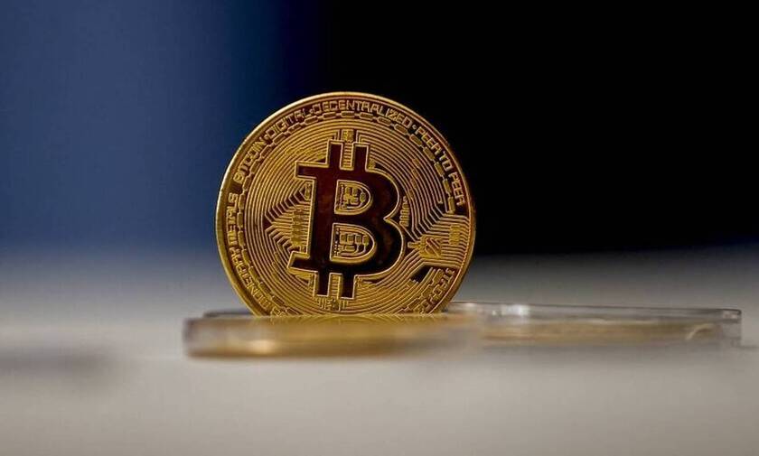 Πάνω από τα 62.000 δολάρια ανήλθε το Bitcoin