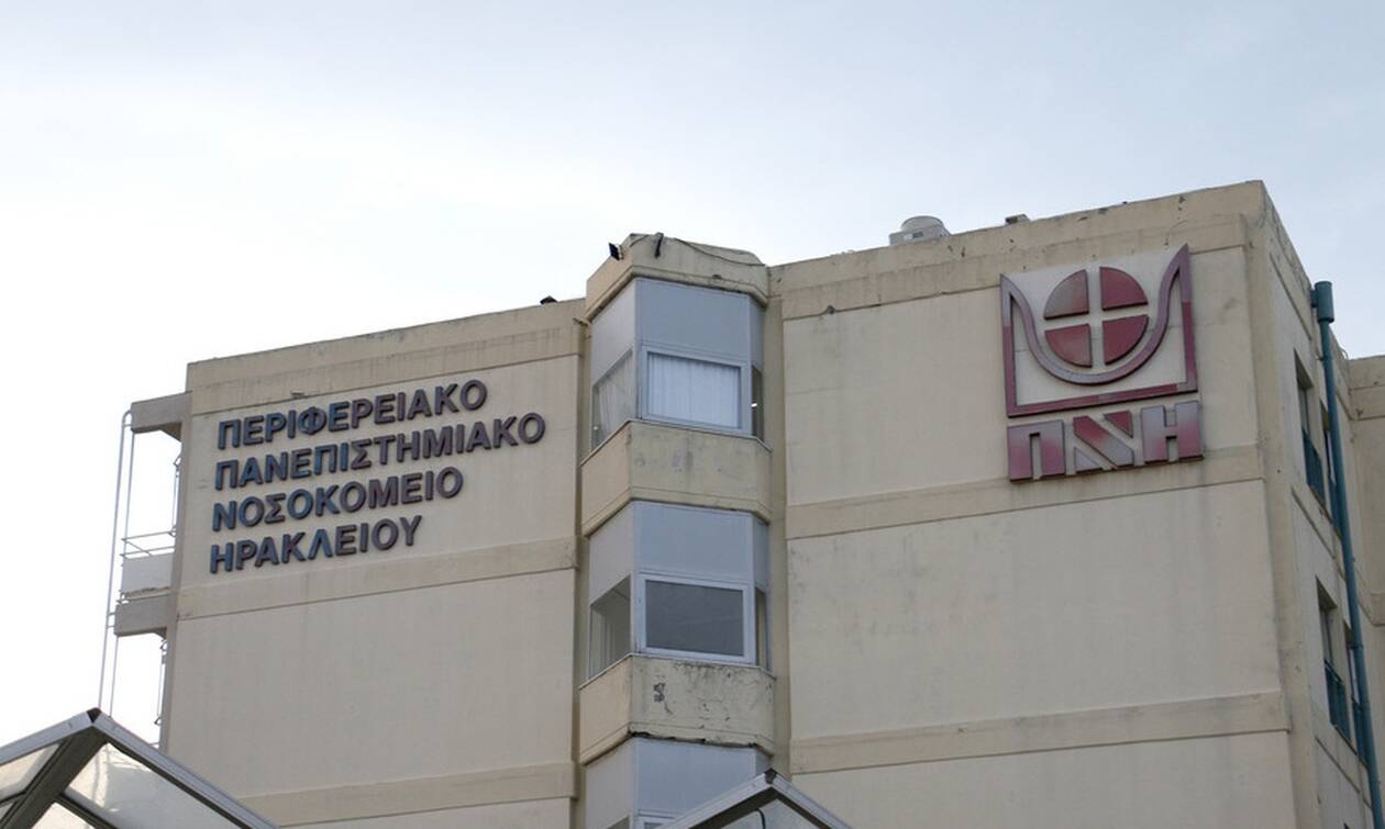 Κρήτη: Υπεύθυνη εμβολιαστικού κέντρου τέθηκε σε αργία μετά την ομολογία για ψευδή εμβολιασμό της