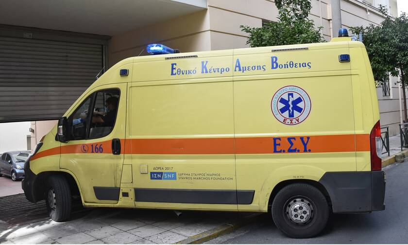 Κρήτη: Ανατροπή οχήματος με έναν τραυματία στα Χανιά