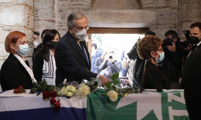 Αντώνης Σαμαράς στην κηδεία της Φώφης Γεννηματά