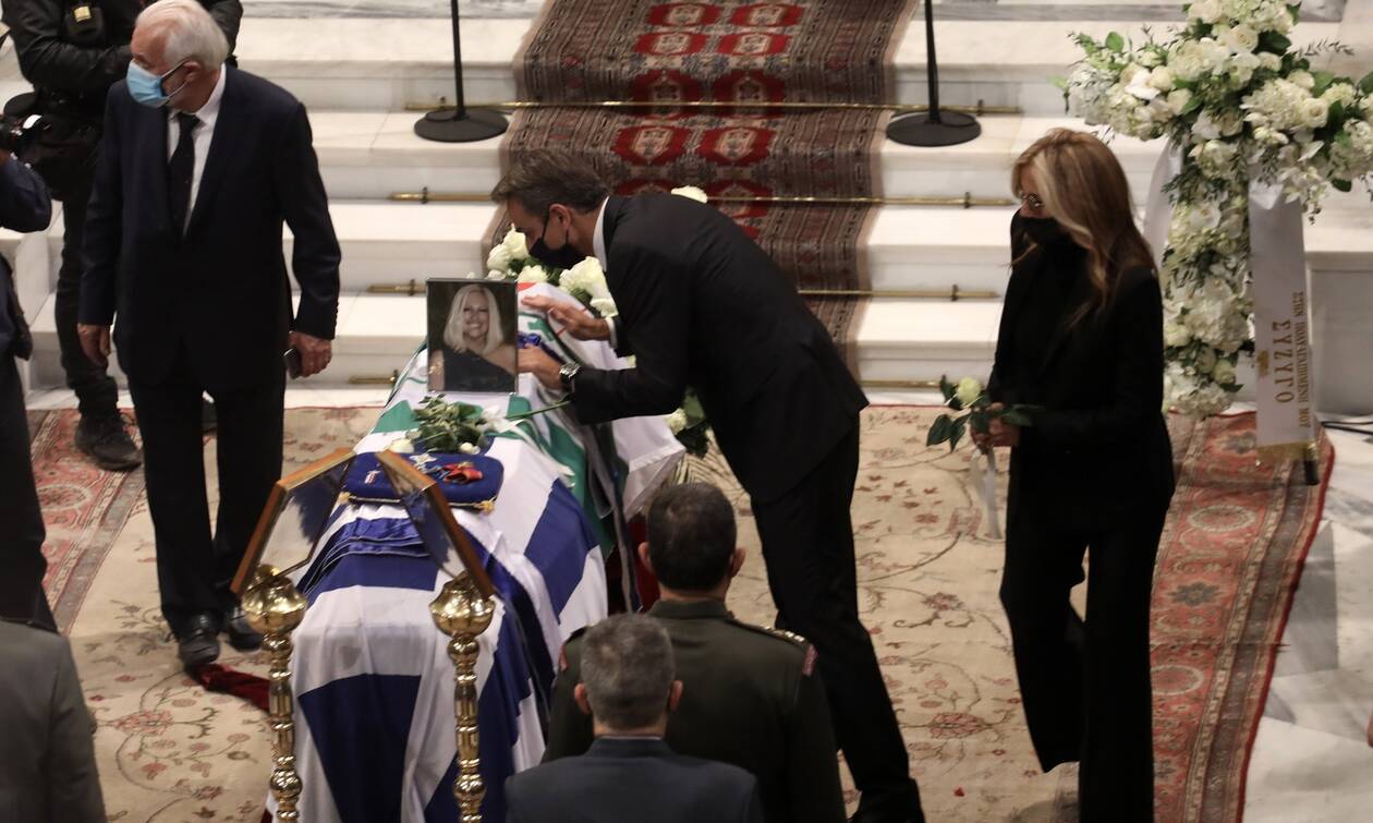 Φώφη Γεννηματά: Ένωσε τους Έλληνες στην κηδεία της - Όλοι οι πολιτικοί μαζί για τη γυναίκα - σύμβολο