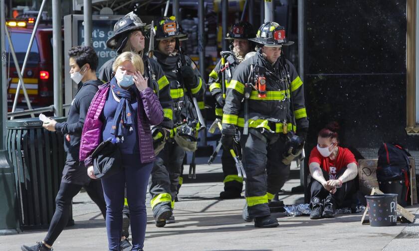 Πυροσβέστες στη Νέα Υόρκη