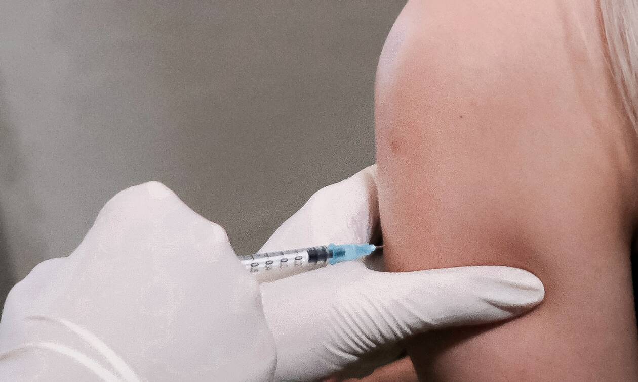 Γεωργαντάς: Από σήμερα SMS στους άνω των 50 για την τρίτη δόση του εμβολίου
