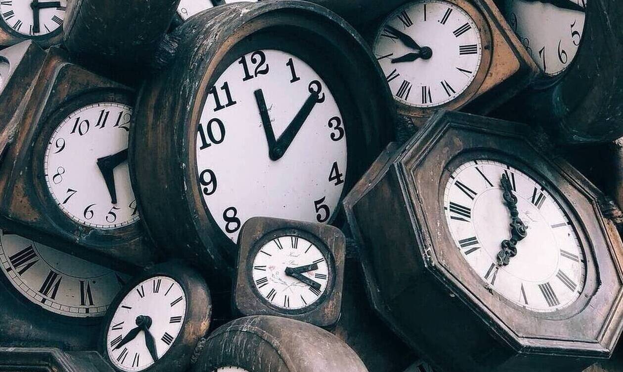 Αλλαγή ώρας 2021: Προσοχή! Γυρίζουν τα ρολόγια μια ώρα πίσω την Κυριακή τα ξημερώματα