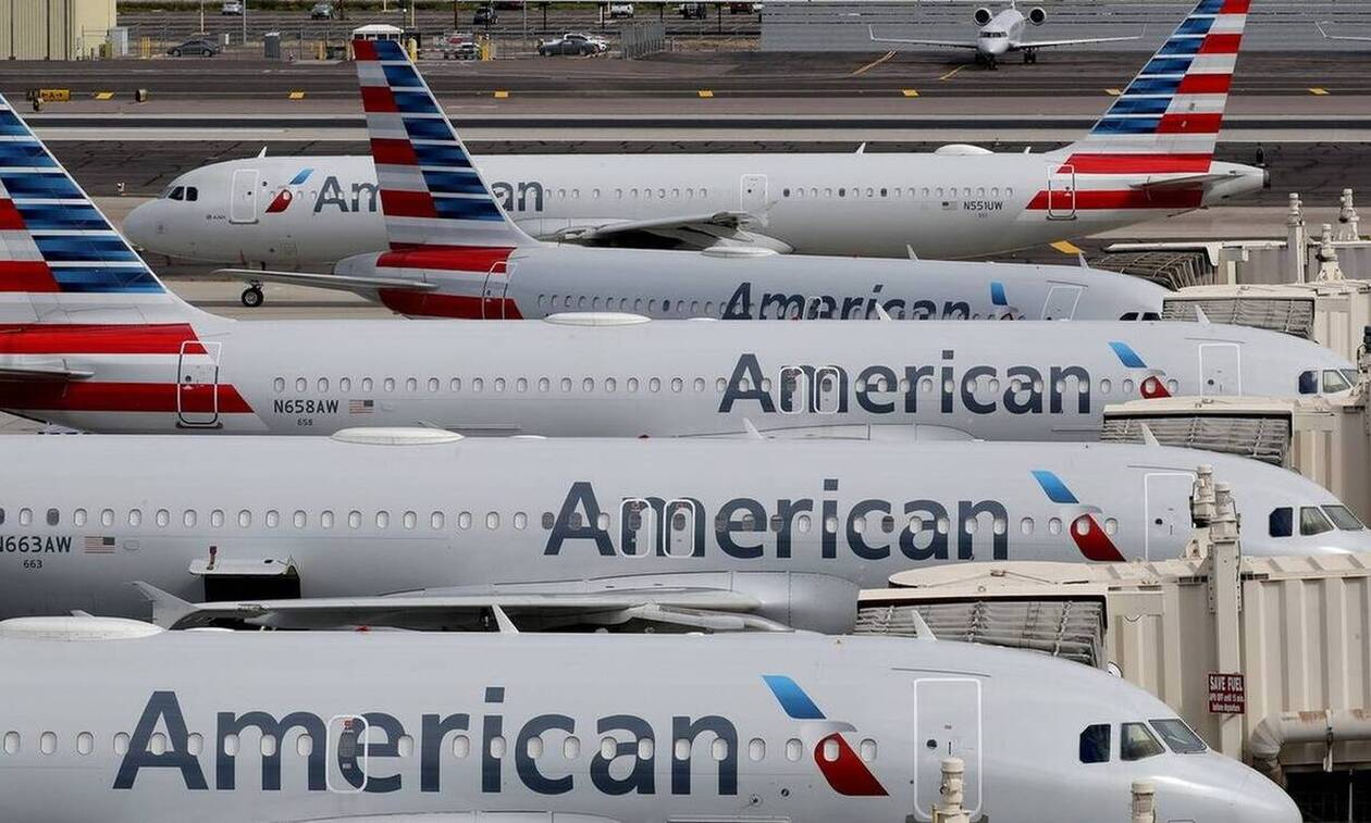 ΗΠΑ: Η American Airlines ακύρωσε πάνω από 1.400 πτήσεις το τριήμερο
