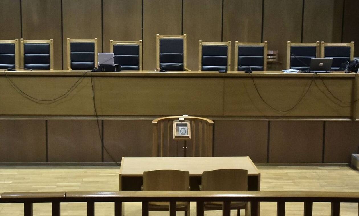 Θεσσαλονίκη: Σε ποινή φυλάκισης 4 ετών καταδικάστηκε καθηγητής που παρενοχλούσε σεξουαλικά κοπέλες