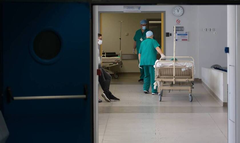 Κορονοϊός: Καταγγελία για γιατρούς που «φρενάρουν» εγκύους να εμβολιαστούν