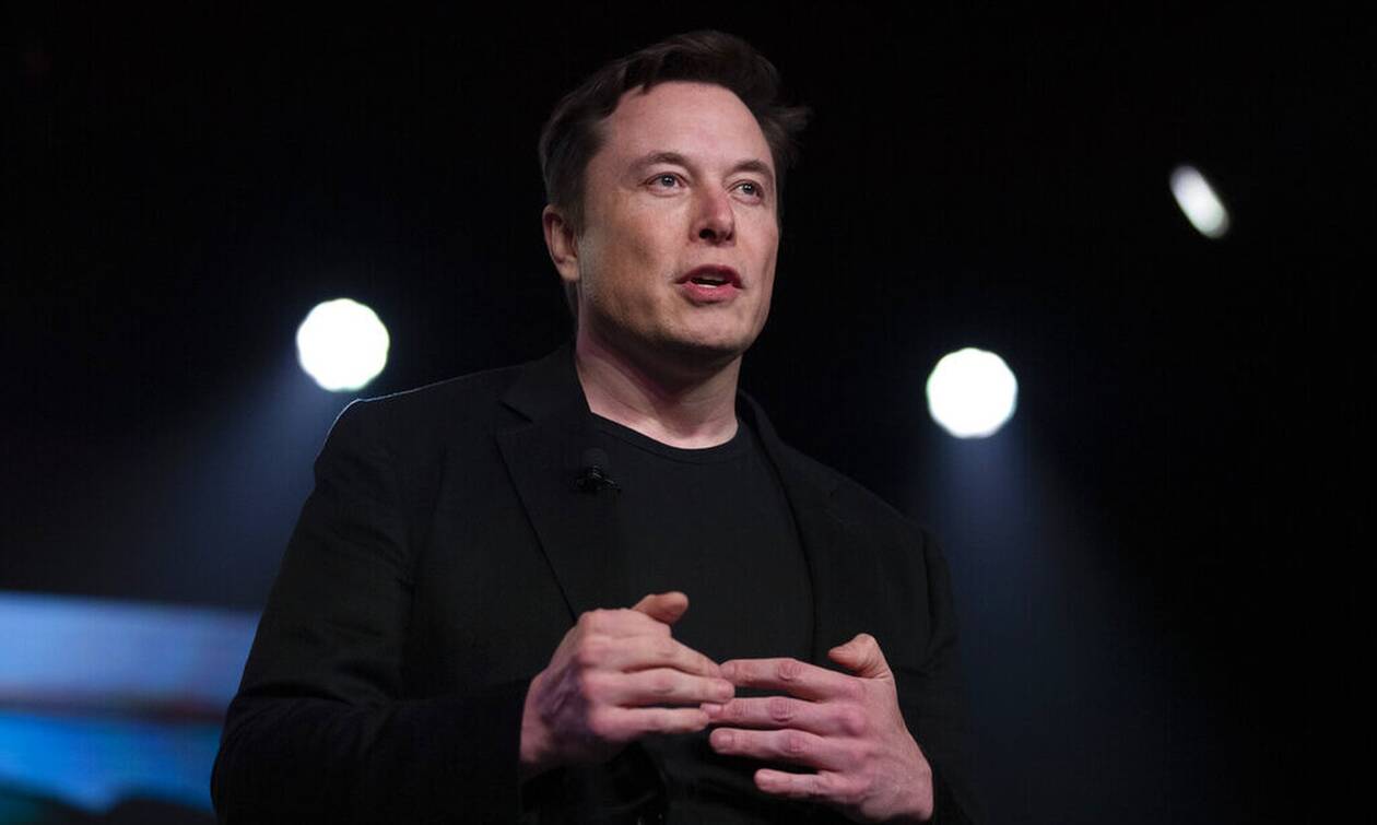 Ο Έλον Μασκ ρωτά τους ακόλουθούς του στο twitter να πουλήσει ή όχι το 10% των μετοχών του στην Tesla