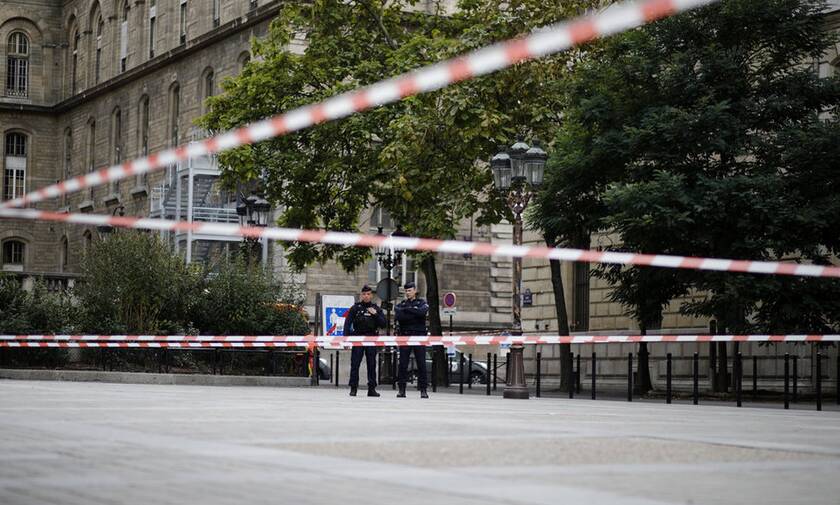 Επίθεση με μαχαίρι σε βάρος αστυνομικού στη Γαλλία