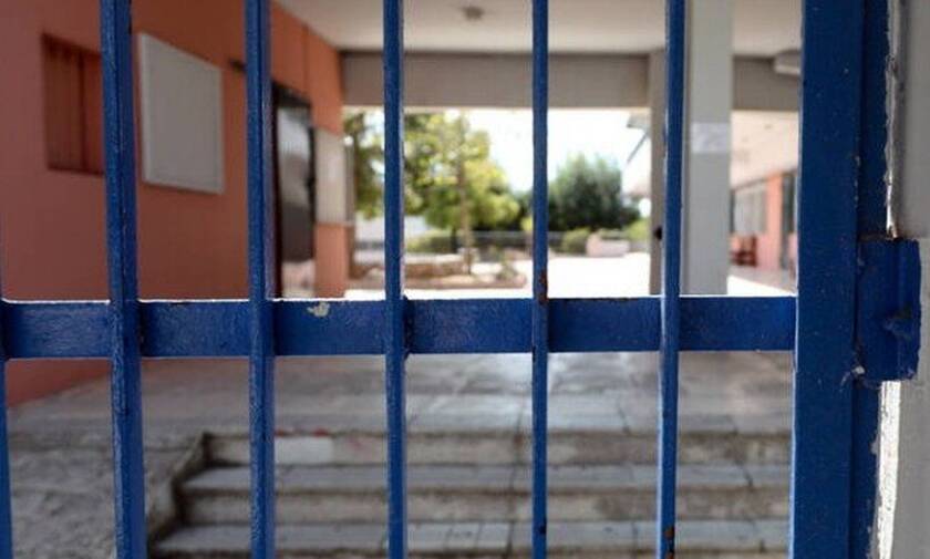 Χανιά: Στο έλεος των εξωσχολικών τα σχολικά κτήρια λόγω έλλειψης φυλάκων