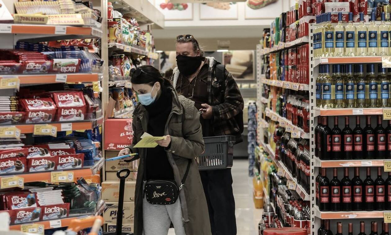 Κορονοϊός: «Κλειδώνουν» νέα μέτρα για σούπερ μάρκετ και λιανεμπόριο